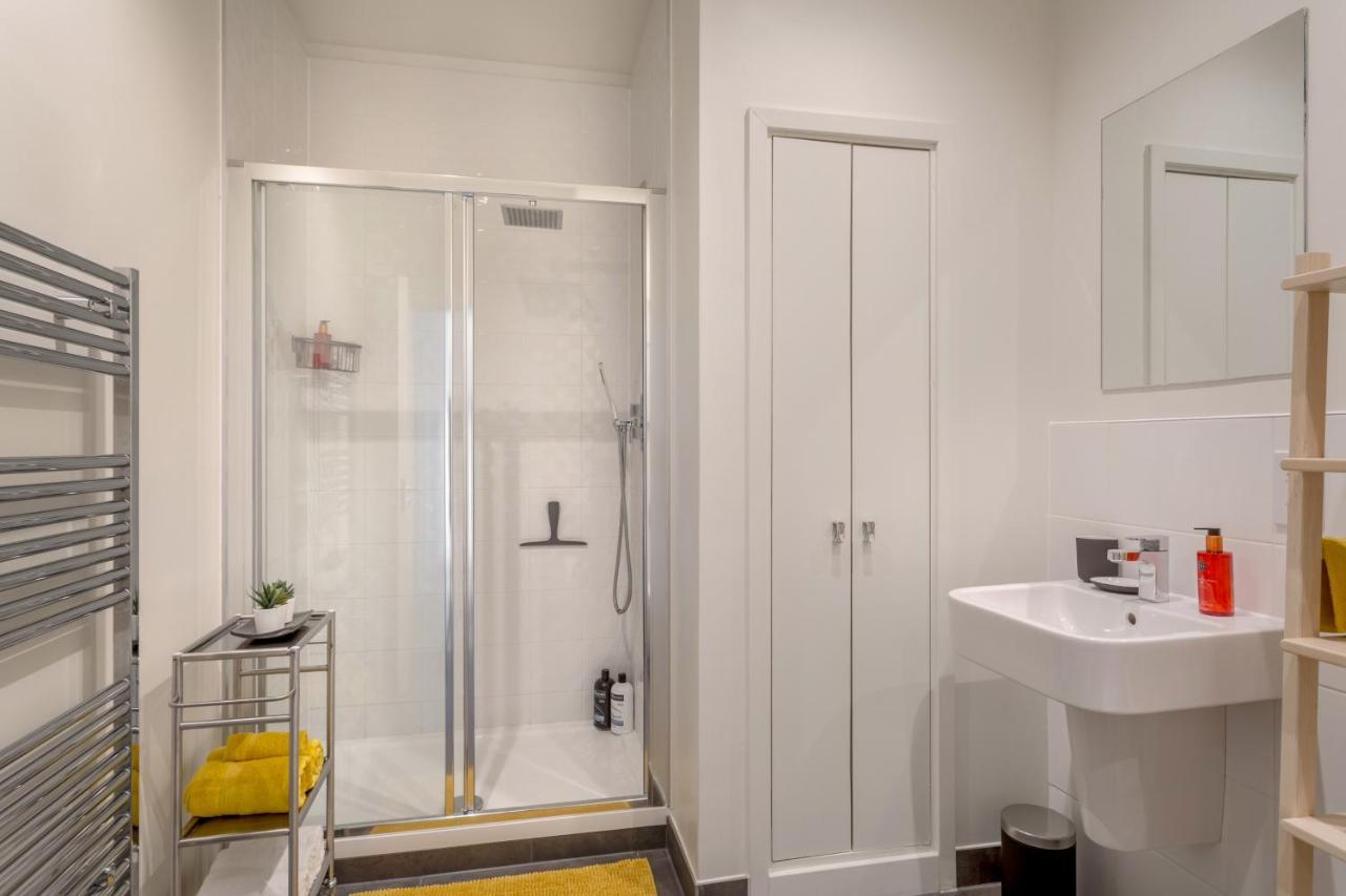 Luxury Serviced Apartments Stevenage, Hertfordshire エクステリア 写真