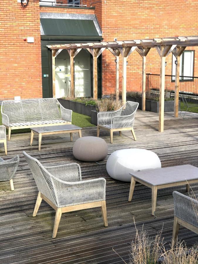 Luxury Serviced Apartments Stevenage, Hertfordshire エクステリア 写真