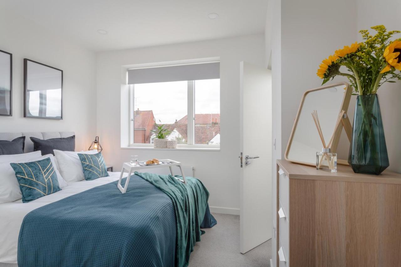 Luxury Serviced Apartments Stevenage, Hertfordshire エクステリア 写真